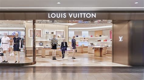 louis vuitton narita airport.